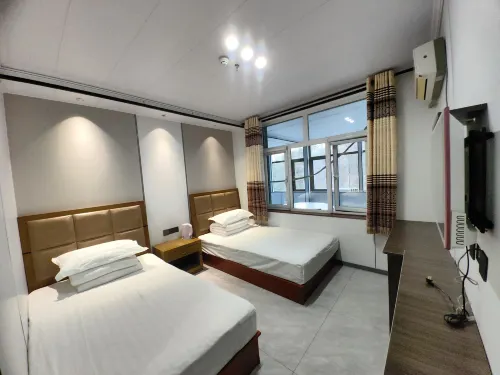 Luanping Jianxia Farm stay - 2 ดาว