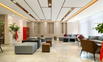 LAVANDE  Hotel (Hunchun Century Square Store)