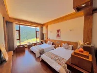 I have a homestay in Zhaquana (Dari Viewpoint Store) - Parkplatz