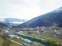 Cuopu Stream Camping Hotel - Mountain view