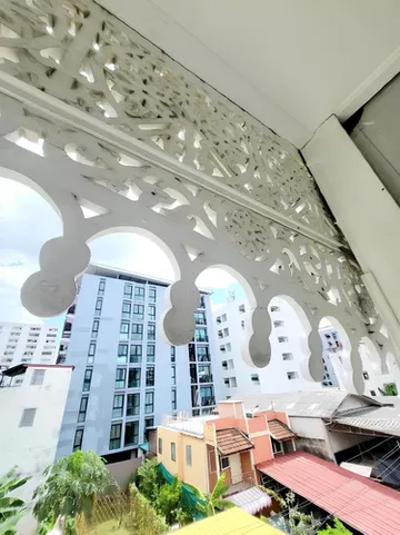 รูปภาพของอรัญ โคโรเนียล เฮ้าส์ แอนด์ คาเฟ่ งามวงค์วาน