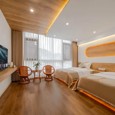 Bangshan Yunta Homestay (Huangguoshu Waterfalls Scenic Area)