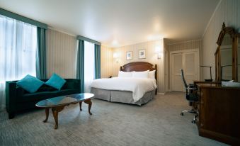 Hotel Stanford