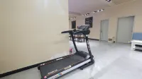 Lanjin Homestay - gimnasio