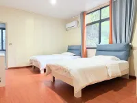 Juweige Homestay Hotel a Songbai commercial street/Songbai town bus station