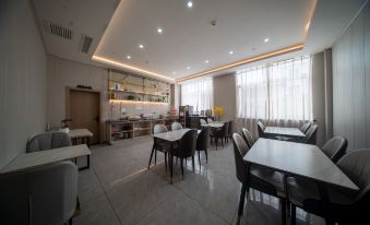 Baiyue Longkou Hotel