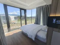 Fuyang Capsule Hotel Camping Hotel (Laiyuan Qishan)