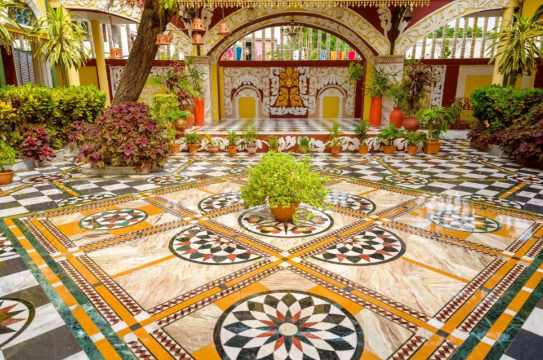 하자르두아리 궁전