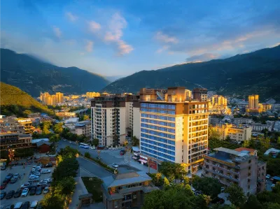 Relax Can Likuan Hotel Hotels near Baishi Qiang Village