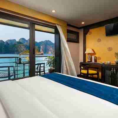 Nostalgia Halong Cruise Rooms