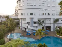 ARTOTEL Suites Aquila Bandung - Gym
