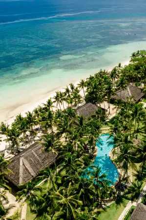 Oceanica Resort Panglao, Bohol Отели рядом с достопримечательностью «Дюмальюн Бич»