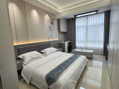 Yixuan Light Luxury Homestay (Wang Family Courtyard) Hotels near Jielin Sceneic Area