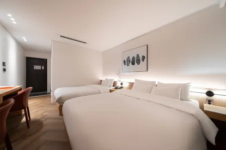 Browndot Airport New Town