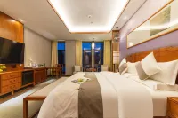 Pingyao Molan Jingdi Manor(Near Yingxiong Theater)