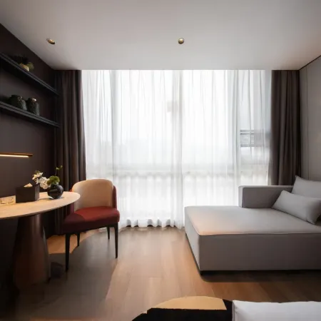 Giorgio Morandi Hotel (Yimeng Mountain Mengtong Wonderland Resort Branch) Hotels in Pingyi