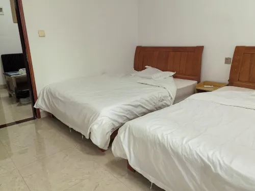 Yonghao Apartment