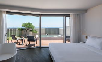 YIN PLUS HOTEL