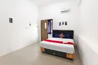 TwoSpaces Living at Bypass Homestay, Mojokerto Hotels in Mojokerto City