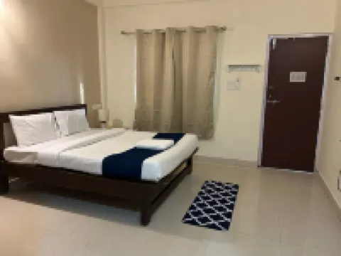 アクア ウェーブ by YogiTree Hotels