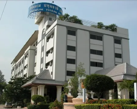 โรงแรม ปทุมธานีเพลส โรงแรมในอำเภอเมืองปทุมธานี