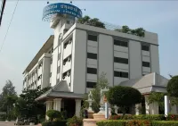 巴吞他尼廣場酒店