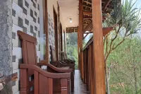 Griya Prasetya - Parkplatz