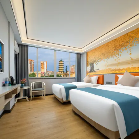 Xyaeton Hotel