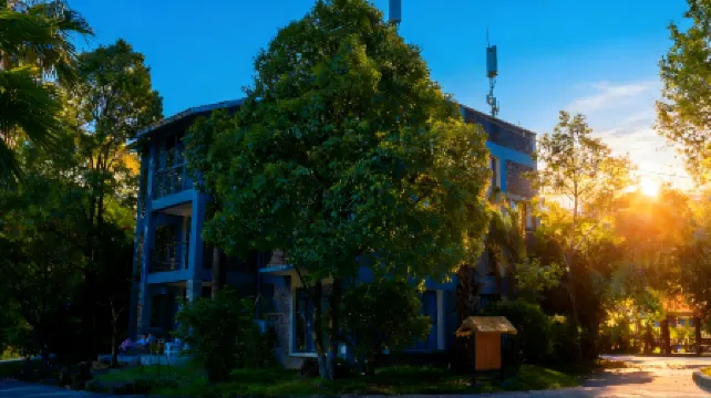 Jinhai Xueshan Spa Resort