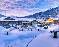 Floral Hotel · Qixi Hotel (Xuegu Scenic Area Branch) Hotels in 