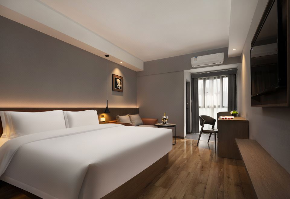 Yibo Apartment Hotel