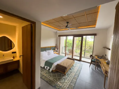 Leafy Riverbank Hotels near Tanah Lot