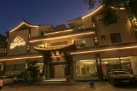 Nanyuan Homestay (Jianshui Ancient City Mini Train)