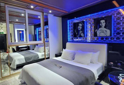 천안 명품 무인호텔 J