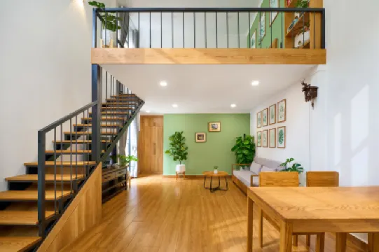 Pineapple House Da Lat 7坊酒店