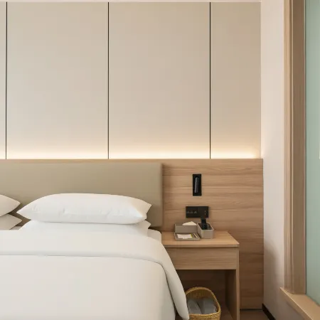 Shanghai Joy International Resort Hotel (Wild Animal Park)