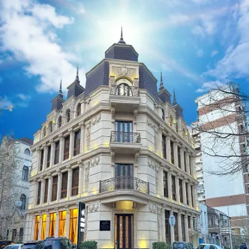 イスタンブール ゴールド バクー ホテル Monument to Richard Sorge周辺のホテル