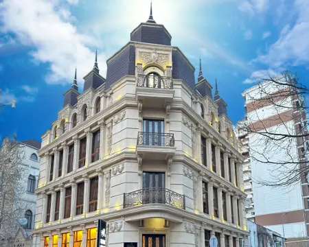 Istanbul Gold Hotel Hotels in Baku