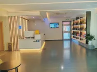 Tuke Shanglin Hotel (Dezhou Ningjin Funing Street)