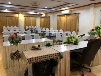 Leamsai Beach Resort - parking