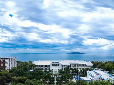 Novotel Sanya Bay Yatai Hotels in Sanya Bay, Coconut Dream Corridor / Sanya Phoenix International Airport
