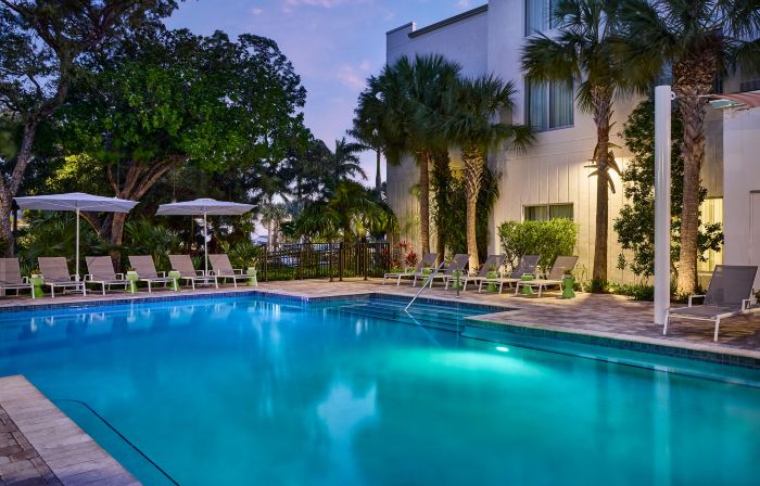 Faro Blanco Resort Marathon Florida Keys, Curio by Hilton
