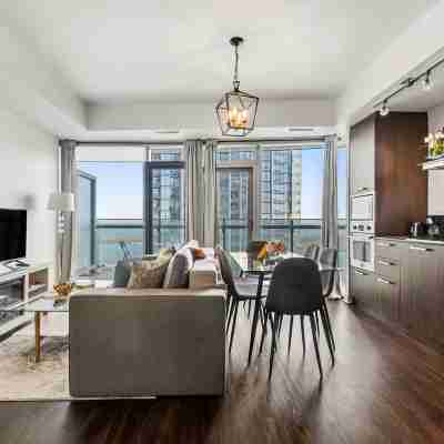 GLOBALSTAY. Gorgeous Apartments in the Heart of Toronto Rooms