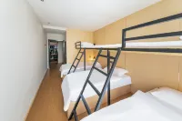 XINGYE·BUFF Hotel (Gaozhuang Xishuangjing Starlight Night Market Branch) -  Gaming & Esports