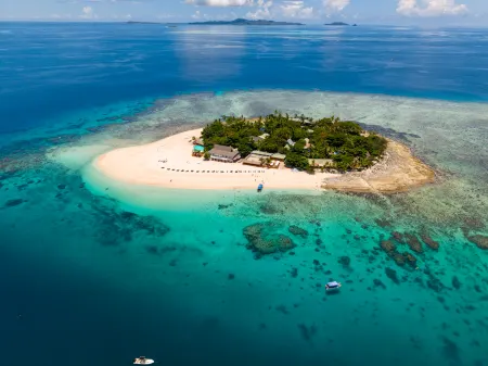 Beachcomber Island Resort