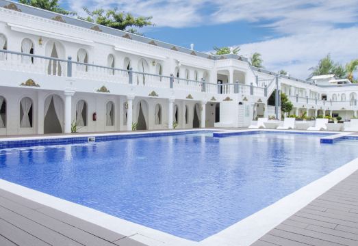 서머 팰리스 수영장