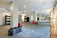 Premium Stay 10 Min From Disneyland W/ Pool & GYM