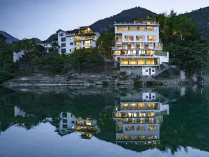 Xingyi Yunshe Guesthouse (Fanjing Mountain Scenic Area Branch)