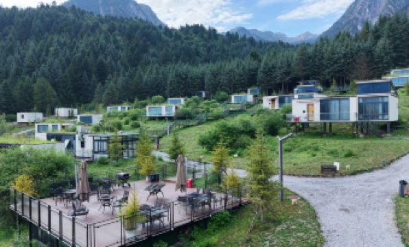 Jiuzhai Forest Earth Cabin