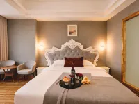Astor Hotel Hotels in Cenxi